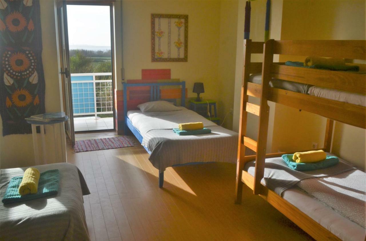 Bed and Breakfast Surf House Балеал Экстерьер фото